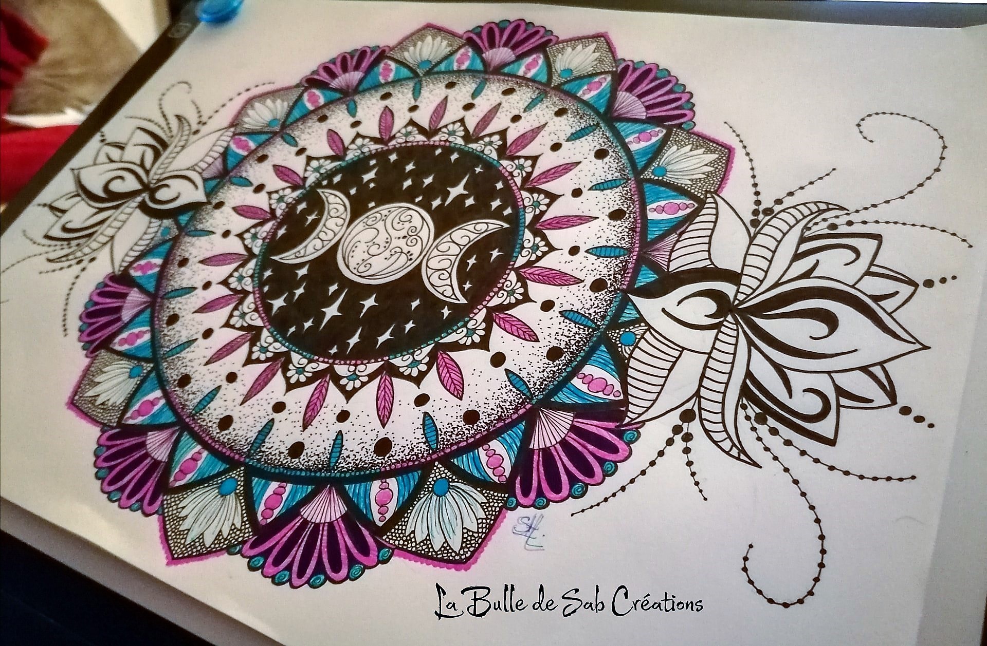 Mandala et triple lune